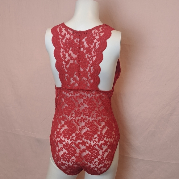 3/$10 Ambiance Lace Bodysuit - Picture 4 of 4